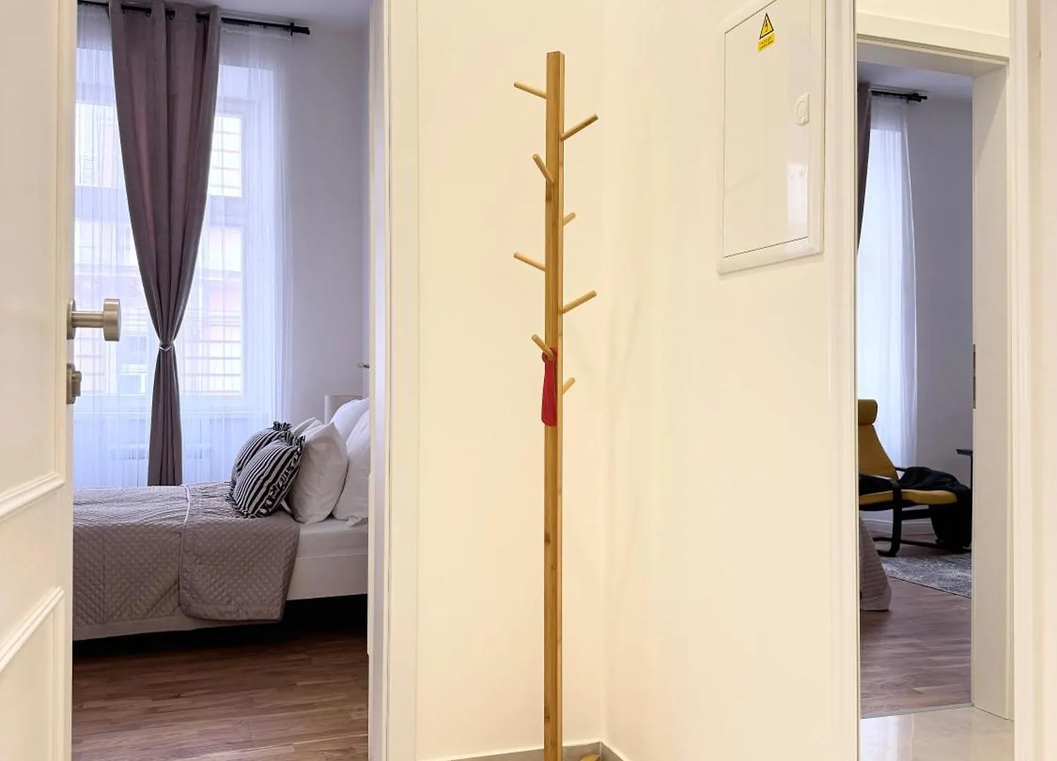 New! Deluxe Studio In City Centre! Florence! Prague Czech Republic