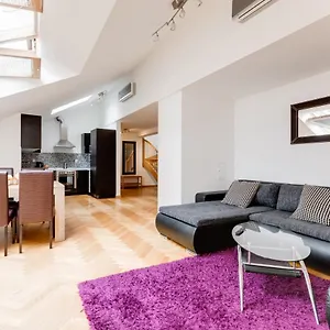 Apartment Jt's Bilkova Str., Prague